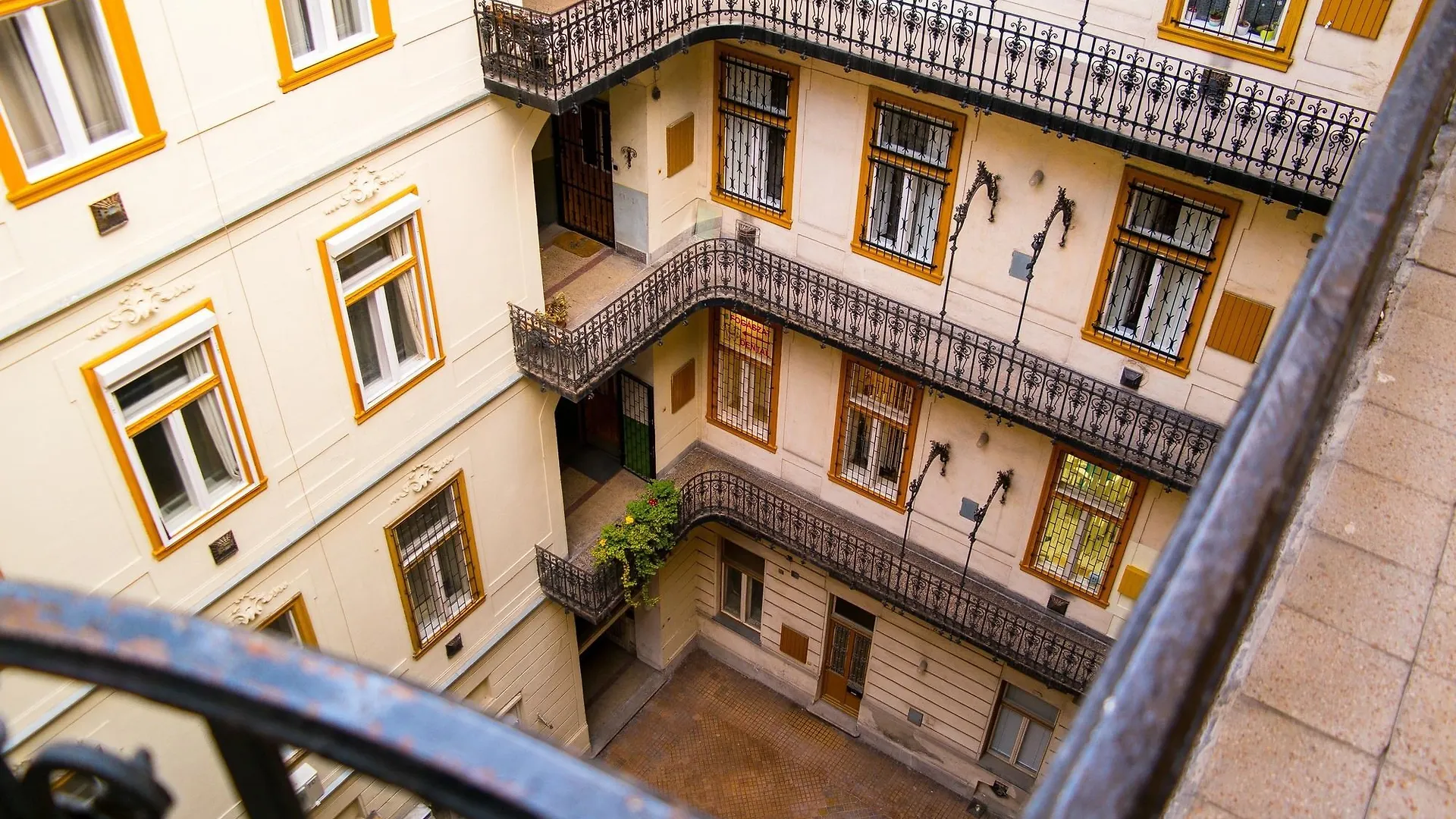 Budapest Opera Minihotel