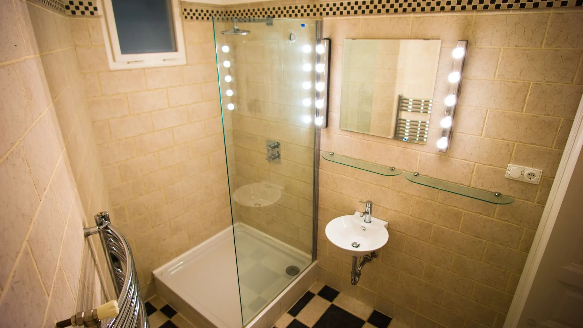 Hotel Budapest Opera Minihotel